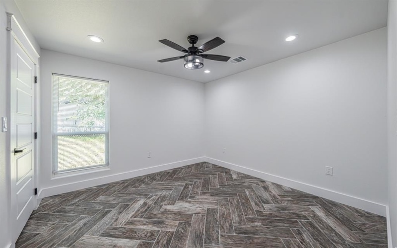 3712 Oak Meadow Street, Granbury, TX 76048, 3 Bedrooms Bedrooms, ,2 BathroomsBathrooms,Residential,For Sale,3712 Oak Meadow Street,0,21072287