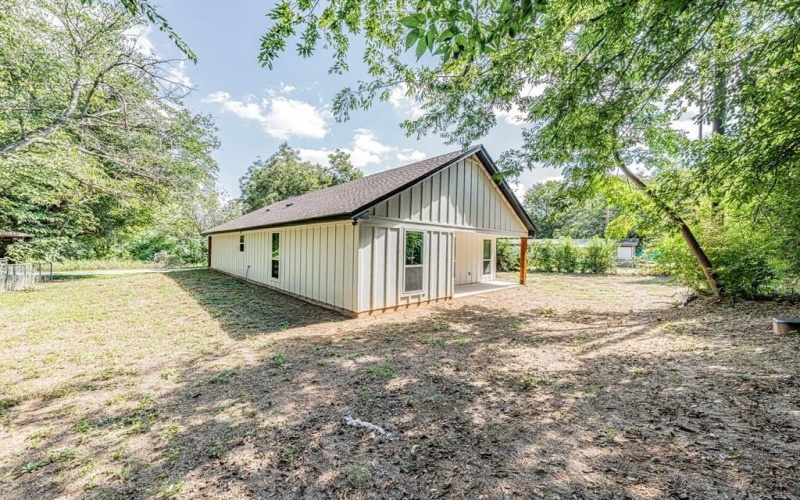 3712 Oak Meadow Street, Granbury, TX 76048, 3 Bedrooms Bedrooms, ,2 BathroomsBathrooms,Residential,For Sale,3712 Oak Meadow Street,0,21072287