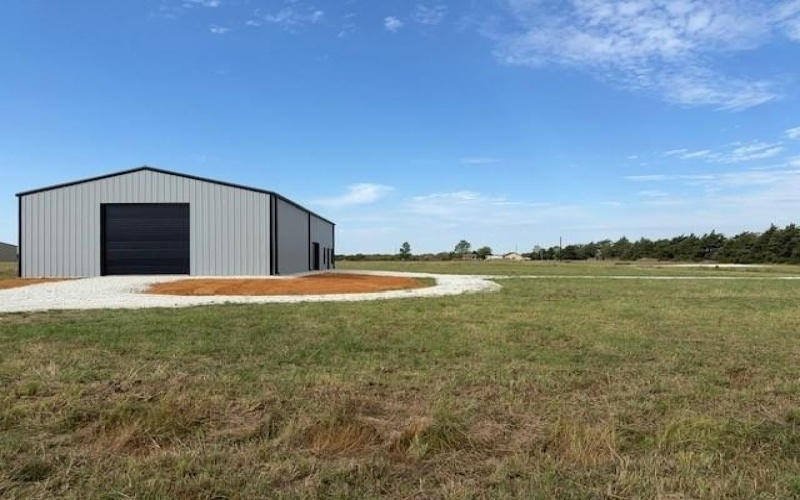 25 PRIVATE ROAD 33084, Sumner, TX 75486, ,Residential,En Venta,25 PRIVATE ROAD 33084,0,21073250