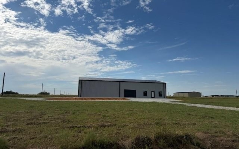 25 PRIVATE ROAD 33084, Sumner, TX 75486, ,Residential,En Venta,25 PRIVATE ROAD 33084,0,21073250