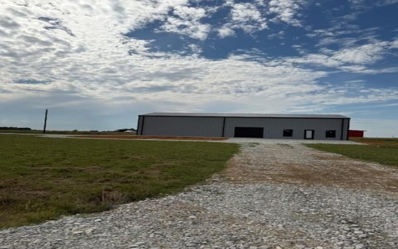 25 PRIVATE ROAD 33084, Sumner, TX 75486, ,Residential,En Venta,25 PRIVATE ROAD 33084,0,21073250