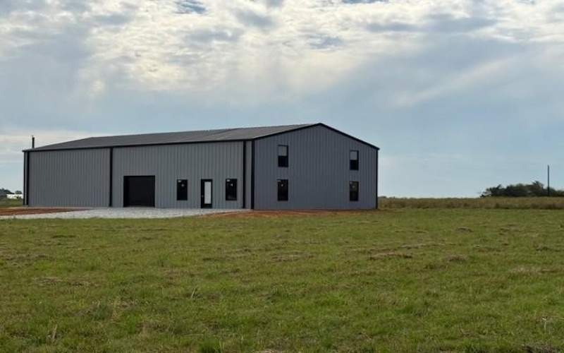 25 PRIVATE ROAD 33084, Sumner, TX 75486, ,Residential,En Venta,25 PRIVATE ROAD 33084,0,21073250