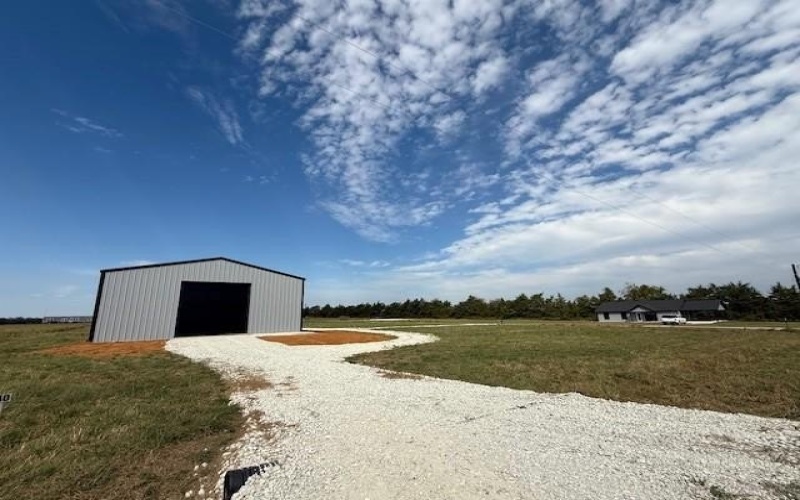 25 PRIVATE ROAD 33084, Sumner, TX 75486, ,Residential,En Venta,25 PRIVATE ROAD 33084,0,21073250