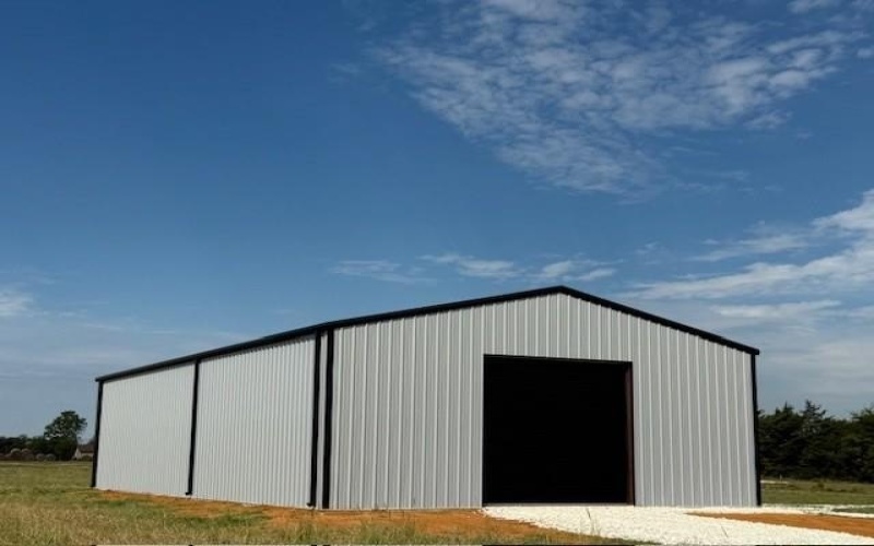 25 PRIVATE ROAD 33084, Sumner, TX 75486, ,Residential,En Venta,25 PRIVATE ROAD 33084,0,21073250