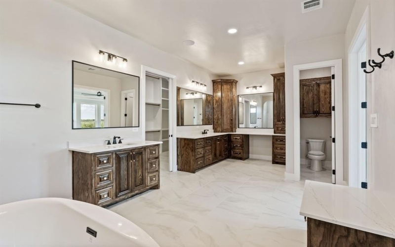 404 Pedernales Drive, Aledo, TX 76008, 5 Habitaciones Habitaciones , ,9 BañosBaños,Residential,En Venta,404 Pedernales Drive,0,21074396