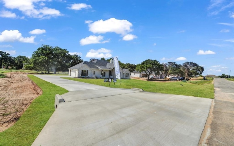 1012 Arbor Vista Drive, Azle, TX 76020, 4 Bedrooms Bedrooms, ,2 BathroomsBathrooms,Residential,For Sale,1012 Arbor Vista Drive,0,21074593