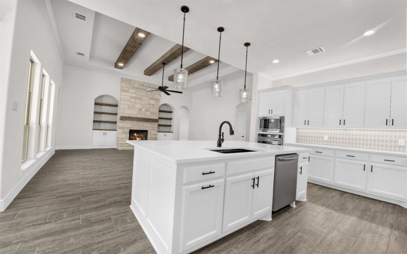 1012 Arbor Vista Drive, Azle, TX 76020, 4 Bedrooms Bedrooms, ,2 BathroomsBathrooms,Residential,For Sale,1012 Arbor Vista Drive,0,21074593