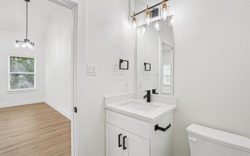 1626 Stoneman Street, Dallas, TX 75215, 4 Bedrooms Bedrooms, ,2 BathroomsBathrooms,Residential,For Sale,1626 Stoneman Street,0,21074758