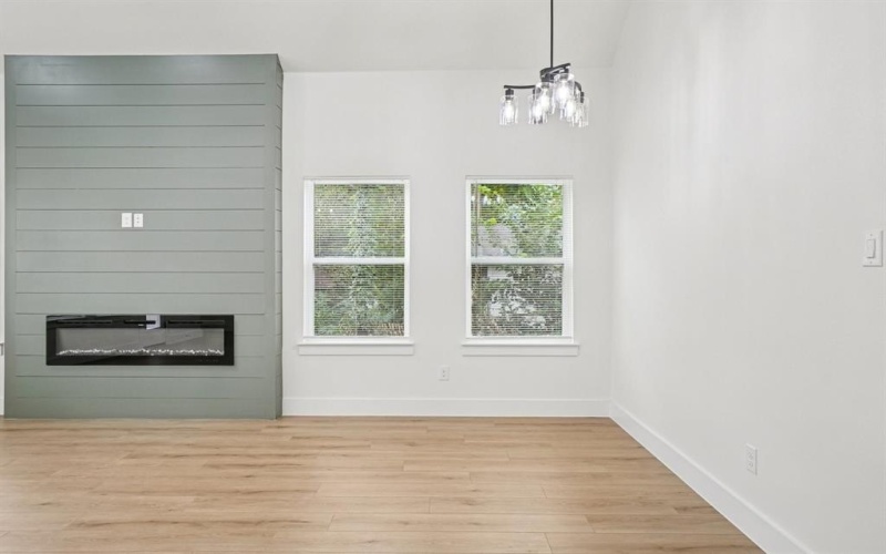1626 Stoneman Street, Dallas, TX 75215, 4 Bedrooms Bedrooms, ,2 BathroomsBathrooms,Residential,For Sale,1626 Stoneman Street,0,21074758