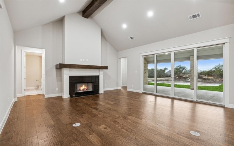 2165 Middlewood Circle, Granbury, TX 76049, 4 Bedrooms Bedrooms, ,3 BathroomsBathrooms,Residential,For Sale,2165 Middlewood Circle,0,21074936