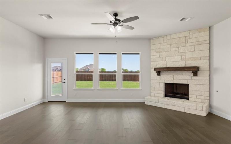 504 Alto Avenue, Forney, TX 75126, 4 Bedrooms Bedrooms, ,3 BathroomsBathrooms,Residential,For Sale,504 Alto Avenue,0,21074989