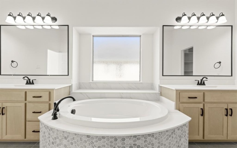 610 Tenor Drive, Forney, TX 75126, 4 Bedrooms Bedrooms, ,2 BathroomsBathrooms,Residential,For Sale,610 Tenor Drive,0,21075009