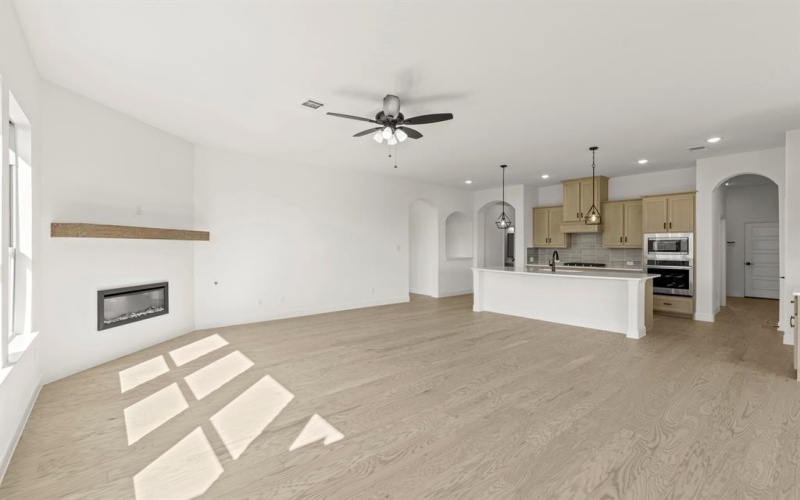 610 Tenor Drive, Forney, TX 75126, 4 Bedrooms Bedrooms, ,2 BathroomsBathrooms,Residential,For Sale,610 Tenor Drive,0,21075009