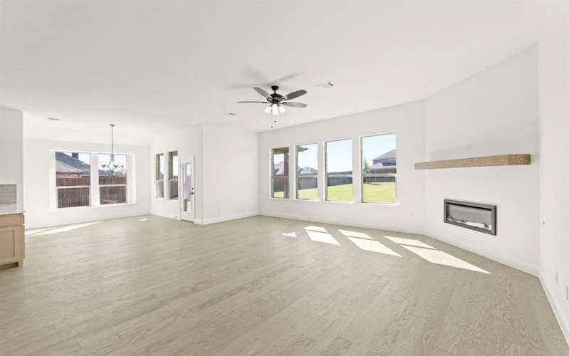 610 Tenor Drive, Forney, TX 75126, 4 Bedrooms Bedrooms, ,2 BathroomsBathrooms,Residential,For Sale,610 Tenor Drive,0,21075009