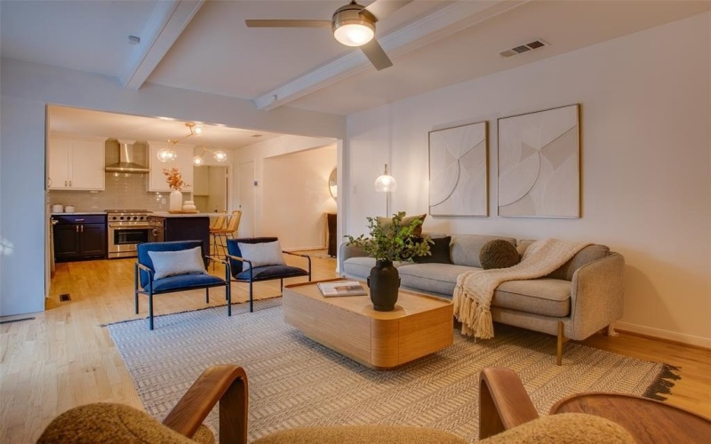 6721 Belford Drive, Dallas, TX 75214, 3 Bedrooms Bedrooms, ,2 BathroomsBathrooms,Residential,For Sale,6721 Belford Drive,0,21075045