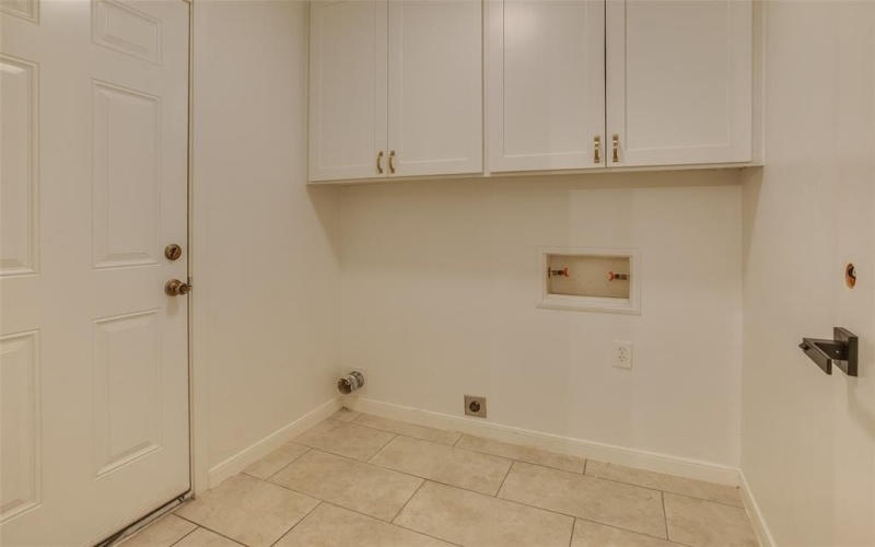 6721 Belford Drive, Dallas, TX 75214, 3 Bedrooms Bedrooms, ,2 BathroomsBathrooms,Residential,For Sale,6721 Belford Drive,0,21075045