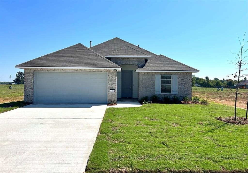 4157 Grassy Lake Drive, Bossier City, LA 71111, 3 Bedrooms Bedrooms, ,2 BathroomsBathrooms,Residential,For Sale,4157 Grassy Lake Drive,0,21075056