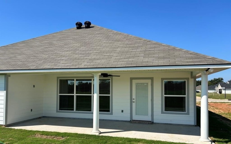 4157 Grassy Lake Drive, Bossier City, LA 71111, 3 Bedrooms Bedrooms, ,2 BathroomsBathrooms,Residential,For Sale,4157 Grassy Lake Drive,0,21075056
