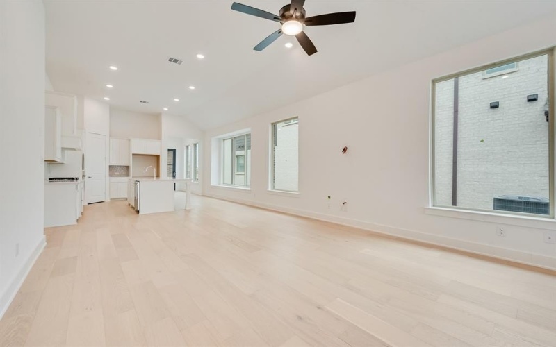 619 Caprice Bluff, Fate, TX 75189, 3 Bedrooms Bedrooms, ,2 BathroomsBathrooms,Residential,For Sale,619 Caprice Bluff,0,21075097