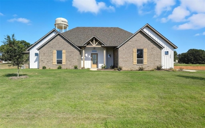 1005 Ronnie Court, Springtown, TX 76086, 4 Bedrooms Bedrooms, ,2 BathroomsBathrooms,Residential,For Sale,1005 Ronnie Court,0,21075100