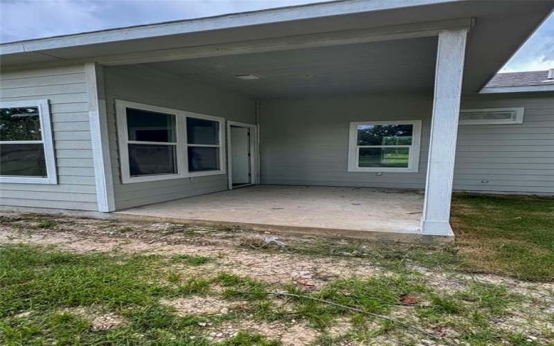 409 S Main Street, Bonham, TX 75418, 3 Bedrooms Bedrooms, ,2 BathroomsBathrooms,Residential,For Sale,409 S Main Street,0,21075145