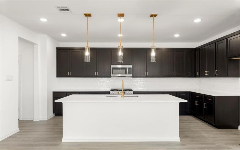 1005 Handel, Forney, TX 75126, 4 Habitaciones Habitaciones , ,2 BañosBaños,Residential,En Venta,1005 Handel,0,21075199