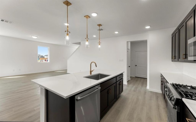 1005 Handel, Forney, TX 75126, 4 Habitaciones Habitaciones , ,2 BañosBaños,Residential,En Venta,1005 Handel,0,21075199