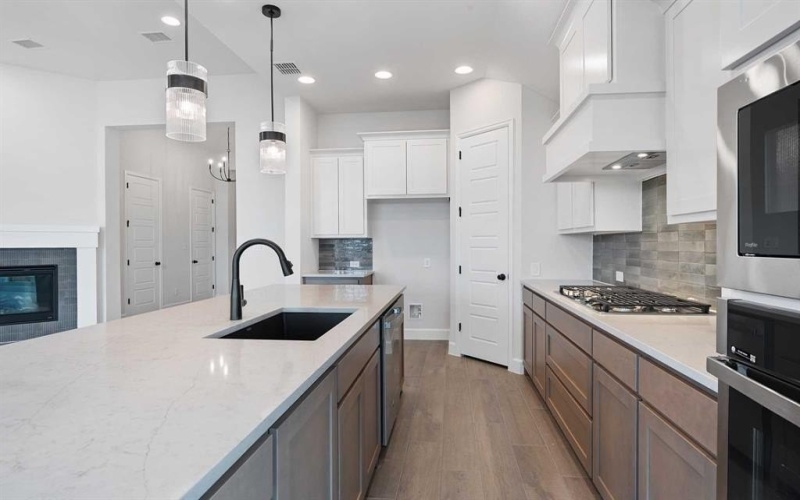 1104 Barnmeadow Lane, Forney, TX 75126, 4 Habitaciones Habitaciones , ,3 BañosBaños,Residential,En Venta,1104 Barnmeadow Lane,0,21075227