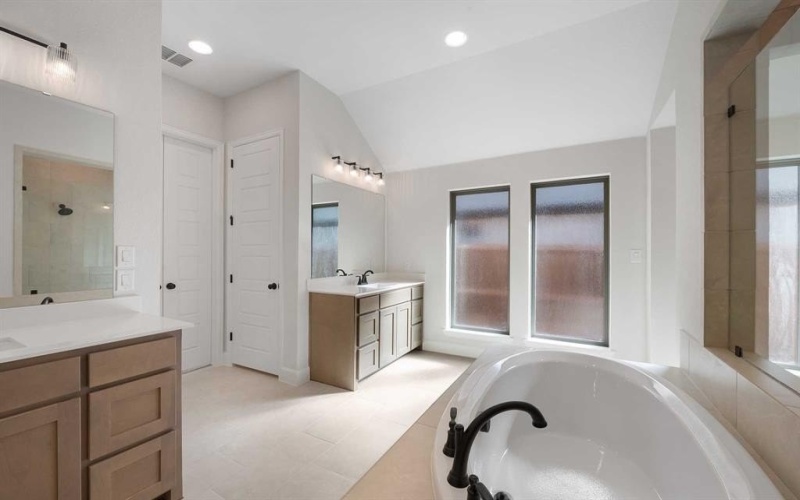 1104 Barnmeadow Lane, Forney, TX 75126, 4 Habitaciones Habitaciones , ,3 BañosBaños,Residential,En Venta,1104 Barnmeadow Lane,0,21075227