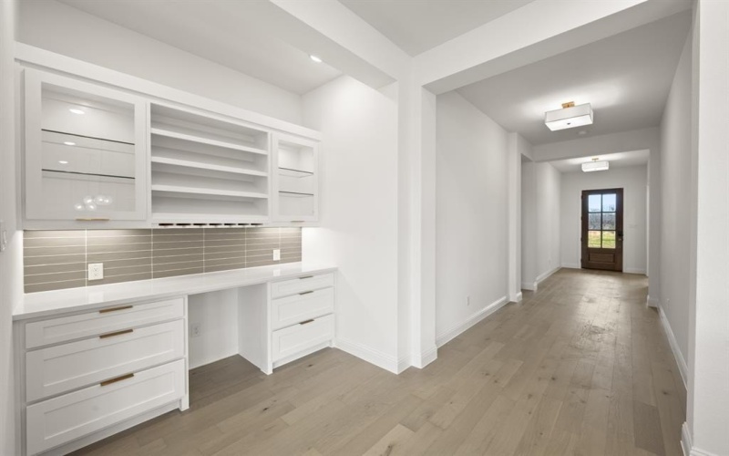 4730 Hawthorn Hills, Arlington, TX 76005, 3 Habitaciones Habitaciones , ,3 BañosBaños,Residential,En Venta,4730 Hawthorn Hills,0,21075283