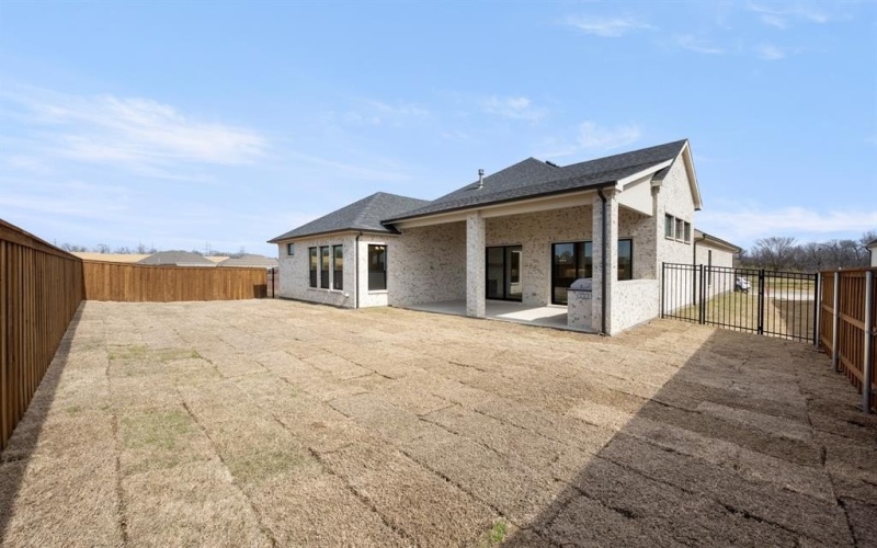 4730 Hawthorn Hills, Arlington, TX 76005, 3 Habitaciones Habitaciones , ,3 BañosBaños,Residential,En Venta,4730 Hawthorn Hills,0,21075283