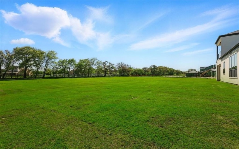 1418 Clydesdale Road, Bartonville, TX 76226, 5 Bedrooms Bedrooms, ,6 BathroomsBathrooms,Residential,For Sale,1418 Clydesdale Road,0,21075350