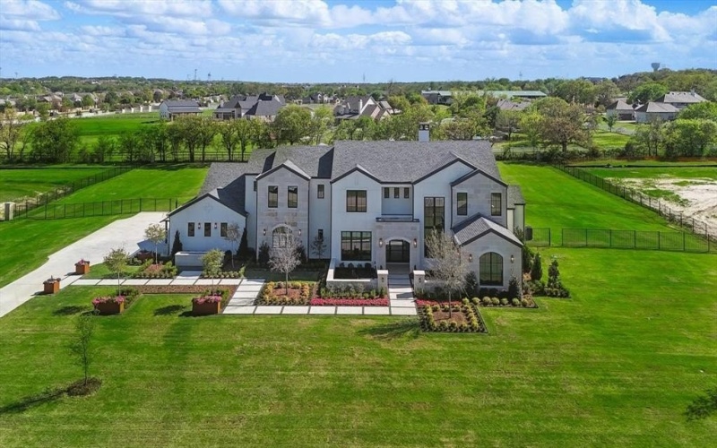 1418 Clydesdale Road, Bartonville, TX 76226, 5 Bedrooms Bedrooms, ,6 BathroomsBathrooms,Residential,For Sale,1418 Clydesdale Road,0,21075350