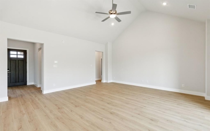741 Prairie Look Avenue, Waxahachie, TX 75165, 4 Habitaciones Habitaciones , ,2 BañosBaños,Residential,En Venta,741 Prairie Look Avenue,0,21075438
