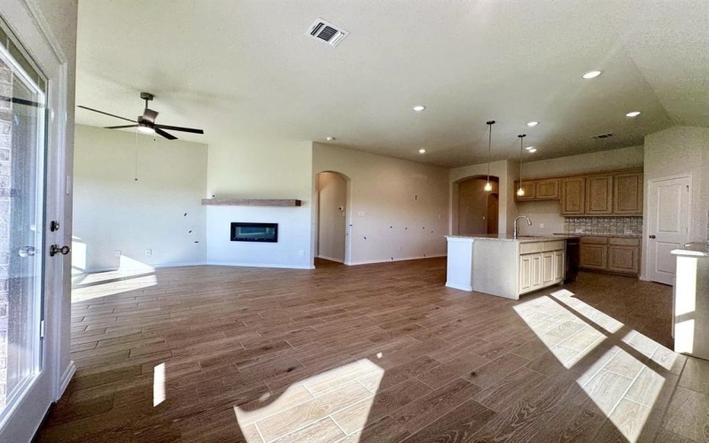10360 Tapioca Street, Fort Worth, TX 76036, 4 Bedrooms Bedrooms, ,2 BathroomsBathrooms,Residential,For Sale,10360 Tapioca Street,0,21075543