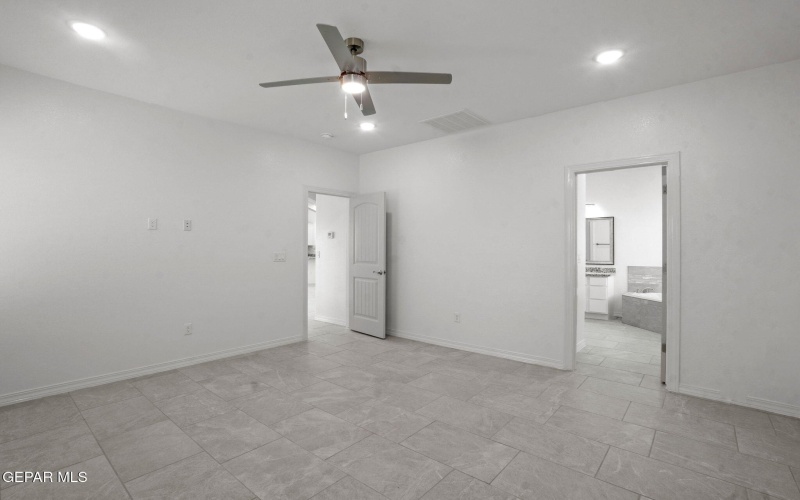488 Plateau Drive, Socorro, TX 79927, 4 Habitaciones Habitaciones , ,3 BañosBaños,Residential,En Venta,488 Plateau Drive,920948