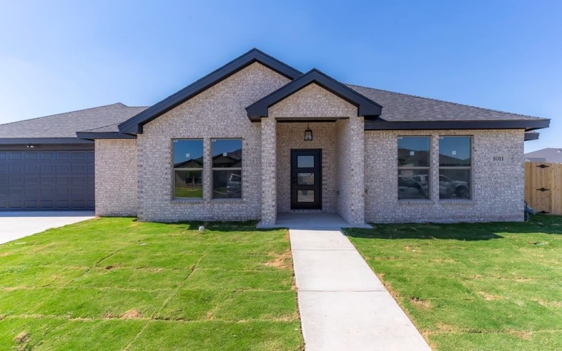 1011 Calumet St, Midland, TX 79706, 3 Habitaciones Habitaciones , ,2 BañosBaños,Residential,En Venta,1011 Calumet St,0,50085726