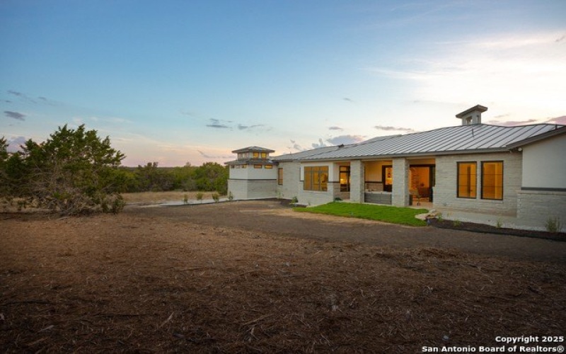 1758 Paradise Parkway, Canyon Lake, TX 78133, 4 Habitaciones Habitaciones , ,3 BañosBaños,Residential,En Venta,1758 Paradise Parkway,0,1911999