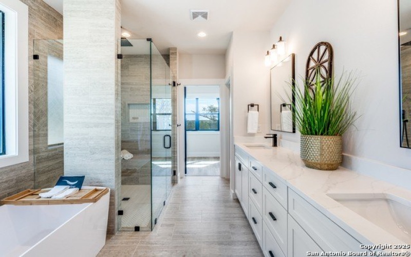 166 Restless Wind, Spring Branch, TX 78070, 4 Bedrooms Bedrooms, ,3 BathroomsBathrooms,Residential,For Sale,166 Restless Wind,0,1912012