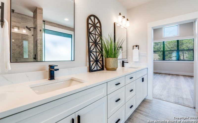 166 Restless Wind, Spring Branch, TX 78070, 4 Bedrooms Bedrooms, ,3 BathroomsBathrooms,Residential,For Sale,166 Restless Wind,0,1912012