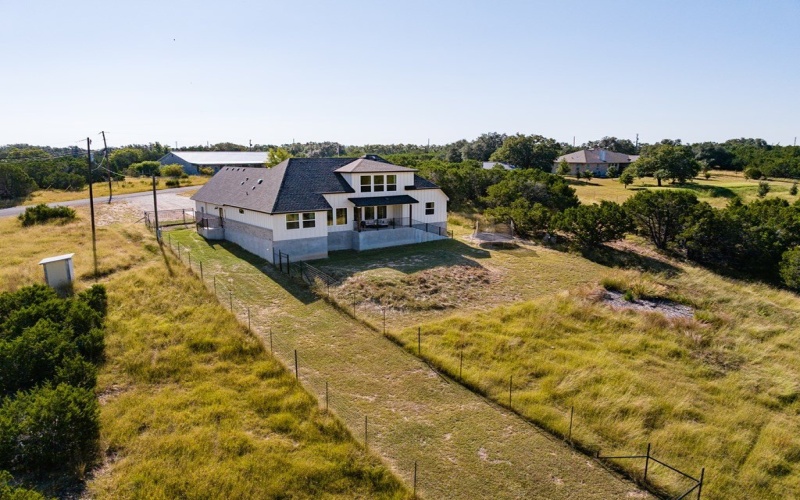 135 Lone Oak, Kerrville, TX 78028, 4 Bedrooms Bedrooms, ,3 BathroomsBathrooms,Residential,For Sale,135 Lone Oak,0,120477