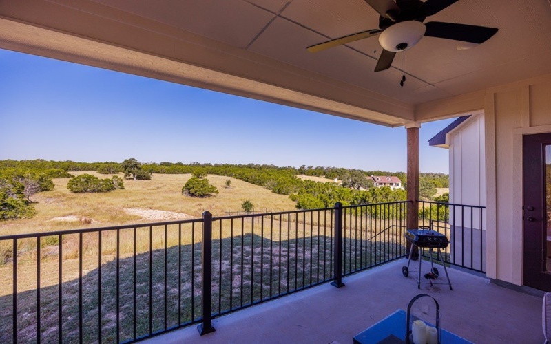 135 Lone Oak, Kerrville, TX 78028, 4 Bedrooms Bedrooms, ,3 BathroomsBathrooms,Residential,For Sale,135 Lone Oak,0,120477