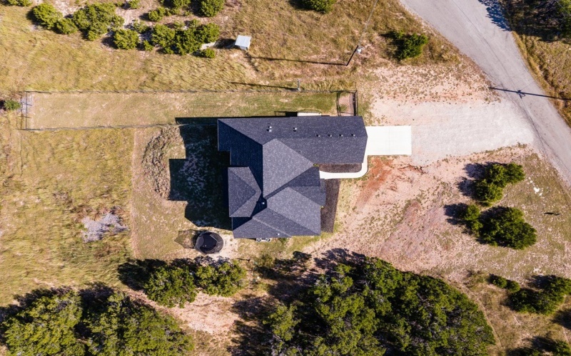 135 Lone Oak, Kerrville, TX 78028, 4 Bedrooms Bedrooms, ,3 BathroomsBathrooms,Residential,For Sale,135 Lone Oak,0,120477