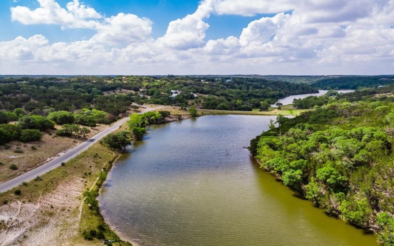 135 Lone Oak, Kerrville, TX 78028, 4 Bedrooms Bedrooms, ,3 BathroomsBathrooms,Residential,For Sale,135 Lone Oak,0,120477
