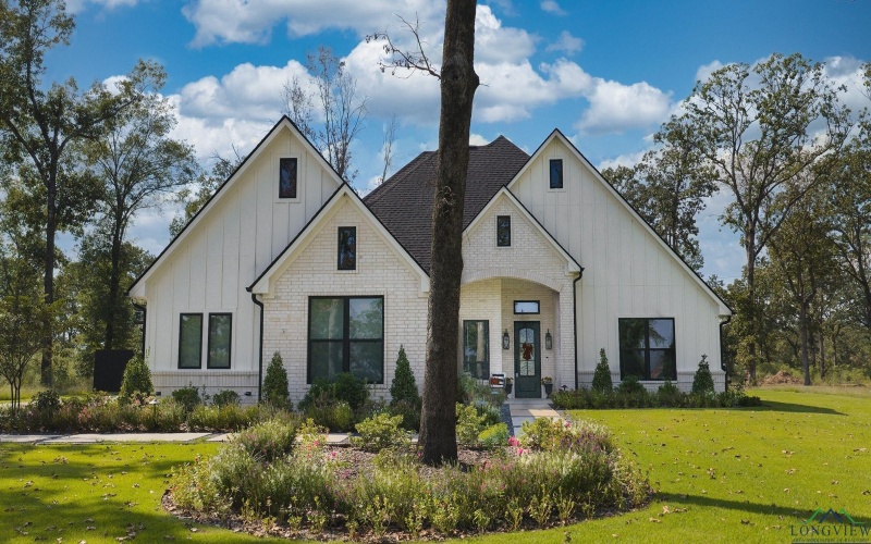 1529 Akin Rd., Texarkana, TX 75503, 4 Habitaciones Habitaciones , ,3 BañosBaños,Residential,En Venta,1529 Akin Rd.,0,20256750