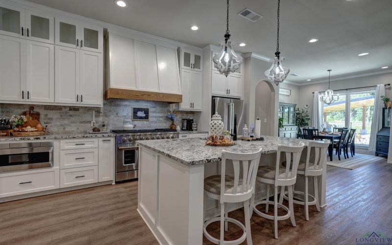 1529 Akin Rd., Texarkana, TX 75503, 4 Habitaciones Habitaciones , ,3 BañosBaños,Residential,En Venta,1529 Akin Rd.,0,20256750