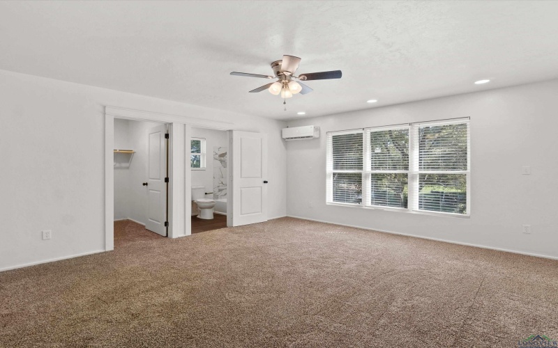 758 Machen, Gilmer, TX 75644, ,Residential Multi Family,For Sale,758 Machen,0,20256758