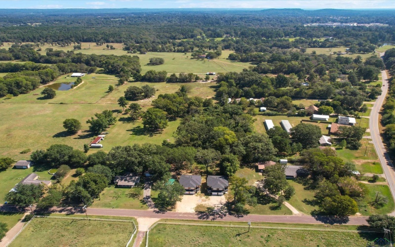 758 Machen, Gilmer, TX 75644, ,Residential Multi Family,For Sale,758 Machen,0,20256758