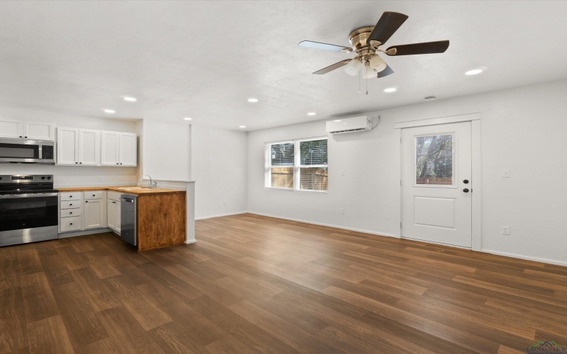 758 Machen, Gilmer, TX 75644, ,Residential Multi Family,For Sale,758 Machen,0,20256758