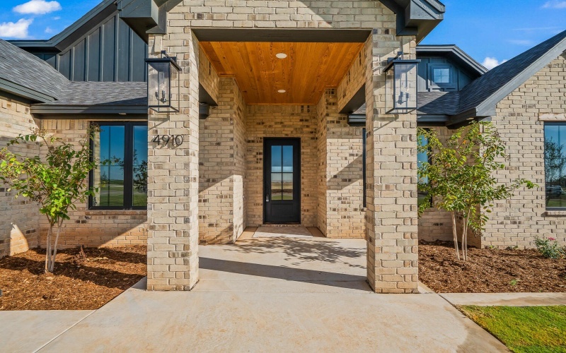 4910 County Rd 7650, Lubbock, TX 79423, 4 Bedrooms Bedrooms, ,3 BathroomsBathrooms,Residential,For Sale,4910 County Rd 7650,0,202552360